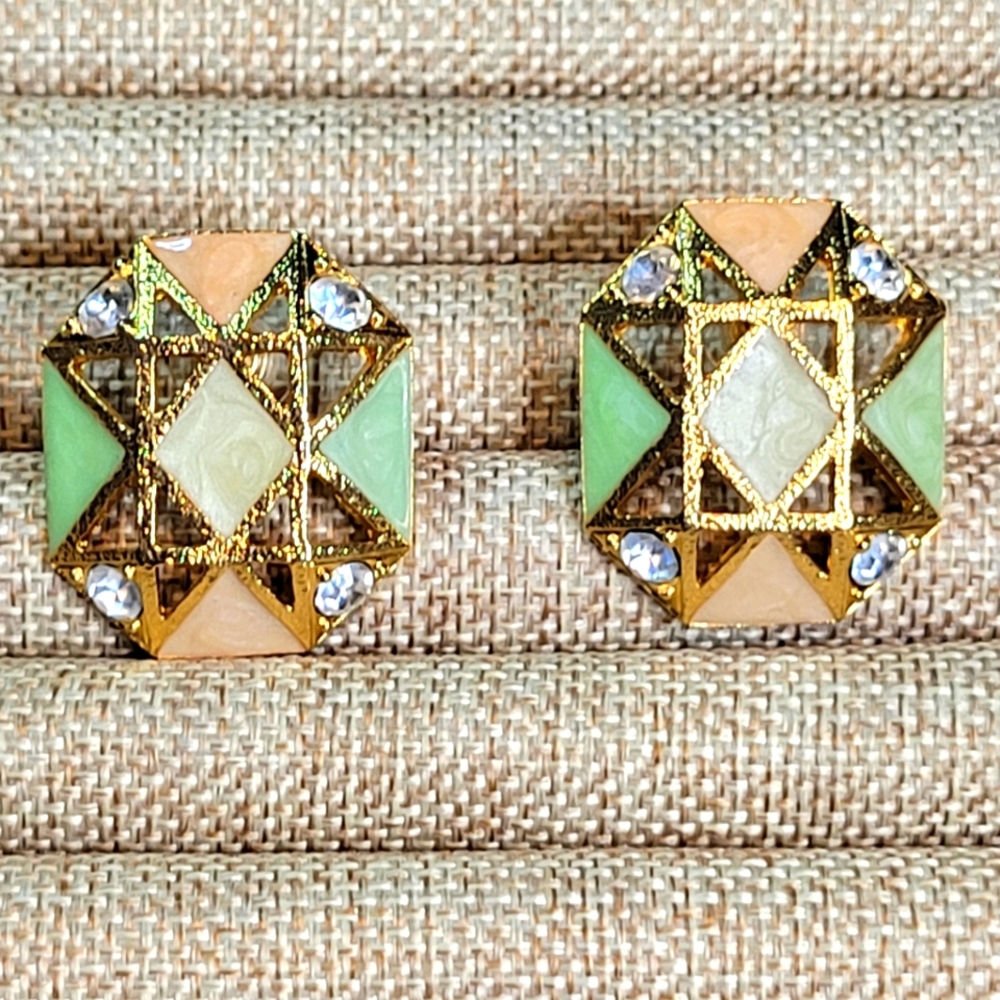 Vintage Avon Crystal Enamel Fashion Earrings Gold Tone, Peach, Green Pierced